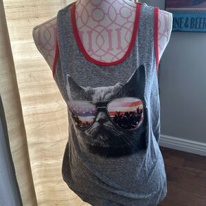 Cat lady jd Vance tank  top size medium, wearing sunglasses Kamala